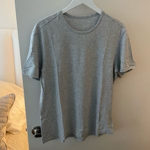 LULULEMON THE FUNDAMENTAL TSHIRT